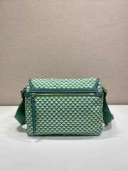 Uubags Prada Messenger bag in green fabric-printed nylon with saffiano leather 25x19.5x11cm - 4