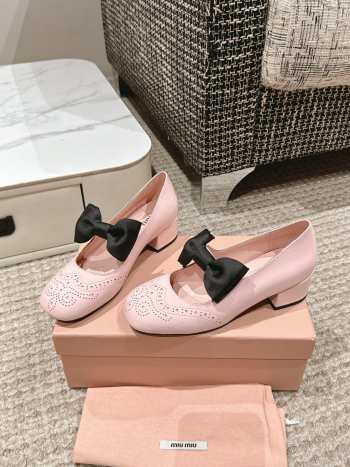 Uubags Miu Miu patent leather pumps with bow in pink 4cm