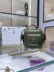 Uubags Chanel Mini Vanity Case In Green 11x11x9.5cm - 1