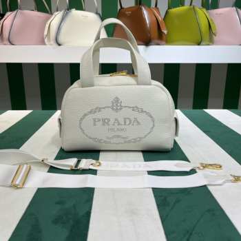 Uubags Prada 2Way Bag in White Calfskin Leather 25x16x10cm