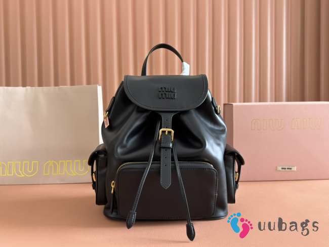 Uubags Miu Miu leather backpack in black 29.5x25x12.5cm - 1