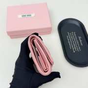 Uubags Miu Miu small matelasse nappa leather wallet in pink 8x10x4cm - 5