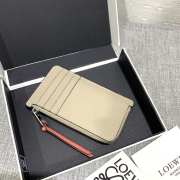 Uubags Loewe Coin cardholder in soft grained calfskin in light oat/honey 13x7.5x1cm - 3