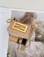 Uubags Fendi Mamma Baguette nano beige leather miniature bag 8x3x11cm - 1