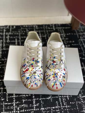 Uubags Maison Margiela Paint Replica sneakers in white