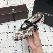 Uubags Alaia ballet flats in fishnet white/black - 5