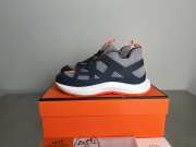 Uubags Hermes Katana sneaker in knit and gris silex/marine calfskin with graphic cut-out detail - 5