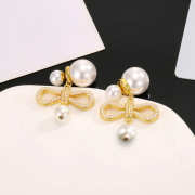 Uubags Dior earrings gold pearl 01 - 4