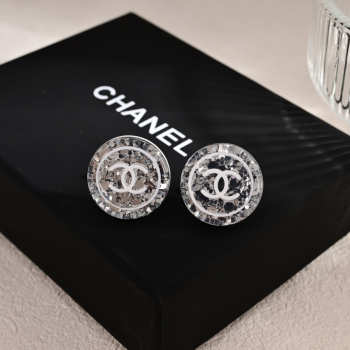 Uubags Chanel diamond earrings 01