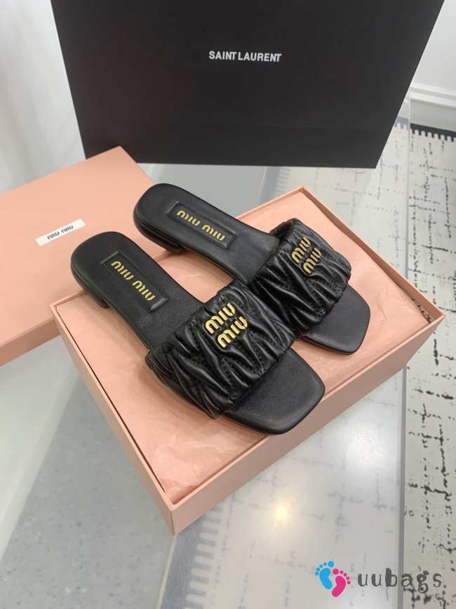 Miu Miu Slippers S002 - 1