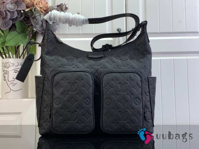 Uubags Louis Vuitton M14778 Hobo Cargo Black Monogram Shadow embossed calf leather 27x19.7x34.5cm - 1