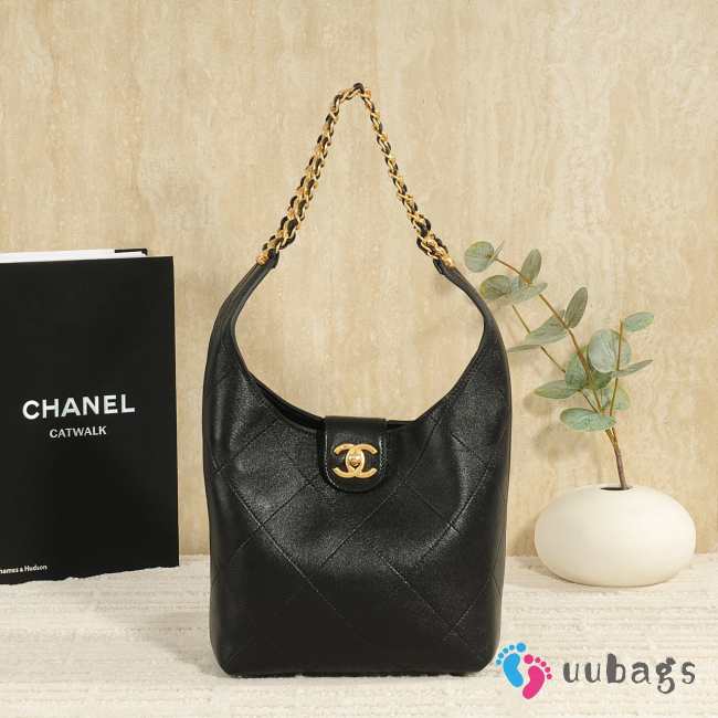 Uubags Chanel Small Hobo Bag Shiny Lambskin & Gold Plated Metal In Black 27x23x21cm - 1