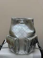 Uubags Chanel Backpack Metallic Lambskin and Silver Metal In Silver 24.5x18x8cm - 1