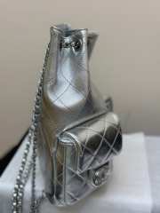 Uubags Chanel Backpack Metallic Lambskin and Silver Metal In Silver 24.5x18x8cm - 6