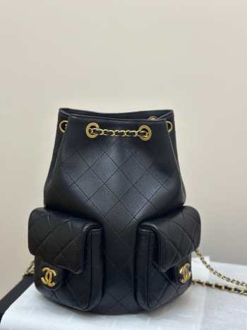 Uubags Chanel Backpack Shiny Lambskin & Gold Plated Metal In Black 24.5x18x8cm