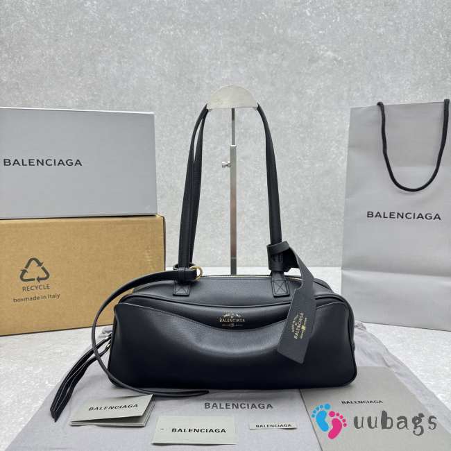 Uubags Balenciaga carry bowling bag small in black calfskin, aged-gold hardware 34x12x12cm - 1