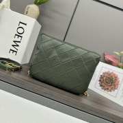 Uubags Loewe Small Puffer Goya bag in bottle green pleated shiny nappa lambskin 23x9x17cm - 4