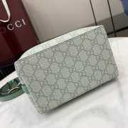 Uubags Gucci Emblem mini bucket green and white GG monogram coated fabric bag 19x18x11cm - 3