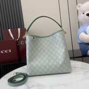Uubags Gucci Emblem bucket green and white GG monogram coated fabric bag 25x25x15.5cm - 1