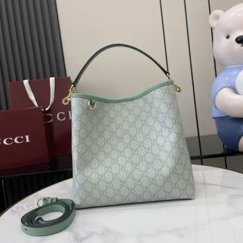Uubags Gucci Emblem bucket green and white GG monogram coated fabric bag 25x25x15.5cm