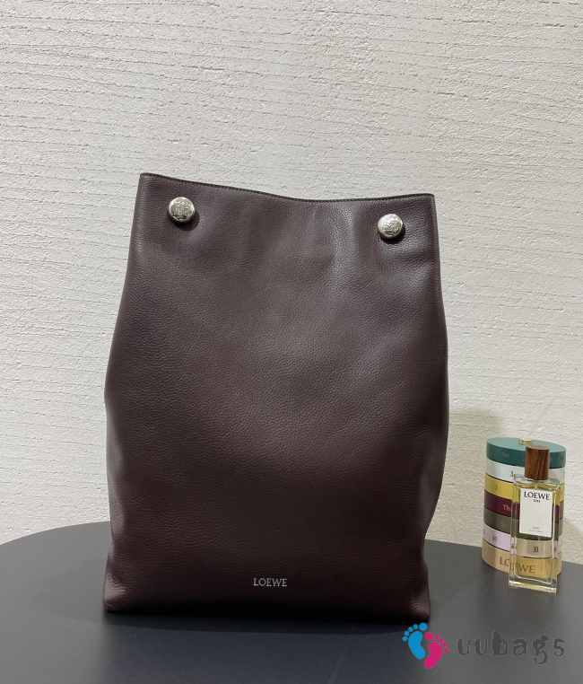 Uubags Loewe Pebble hobo in supple grained calfskin in burgundy 40x27.5x11.5cm - 1