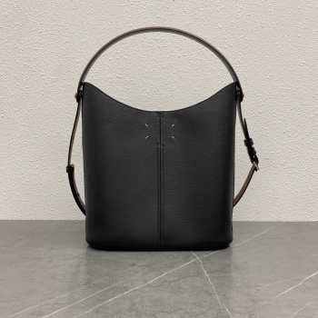 Uubags Maison Margiela Dress-Age Hobo Bag in Black/Chestnut 27x10.5x25.5cm
