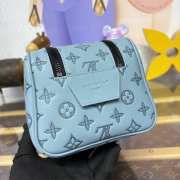Uubags Louis Vuitton M14885 Dopp Kit In Sky Blue 28x15x16.5cm - 2