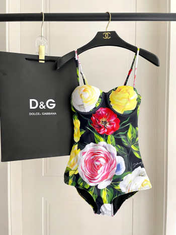 Uubags Dolce & Gabbana One-piece swimsuit with rose and peony print