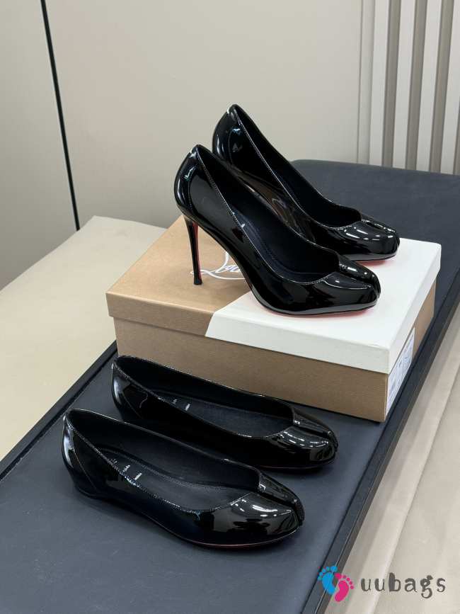 Uubags Louboutin x Maison Margiela Pumps In Patent Calf Leather Black 10cm - 1