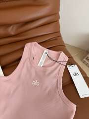Uubags Alo Aspire Tank Top In Pink - 2