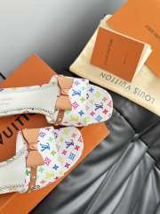 Uubags Louis Vuitton 1AGZUM LV x TM 6AM Flat Mule Multicolored - 3