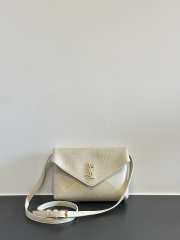 Uubags YSL Cassandre Envelope messenger in lambskin white 23x16.5x6cm - 1