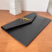 Uubags YSL Uptown pouch in grain de poudre leather in black 27x16x2cm - 6