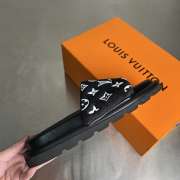 Uubags Louis Vuitton Miami mules in black - 5