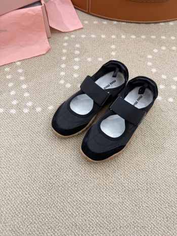 Uubags Miu Miu Tyre technical fabric and suede ballerinas in black