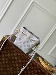 Uubags Louis Vuitton M12521 Flight Mode Pico Bella Bag Brume 10.5x13x11cm - 4