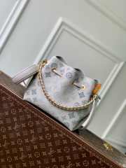 Uubags Louis Vuitton M12125 Flight Mode Bella Bag In Brume Gray 19x22x14cm - 1