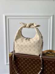 Uubags Louis Vuitton M20787 Why Knot MM Bag In Cream Beige 28x34x12cm - 1