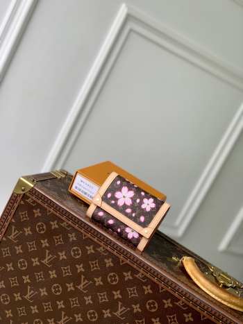 Uubags Louis Vuitton M13427 Launch LV x TM Victorine Wallet In Sakura Brown 12x9.5x2.5cm