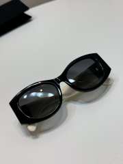 Uubags Chanel Oval Sunglasses Black & Beige A71618 - 6