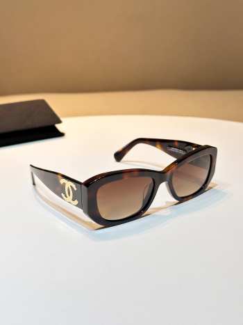 Uubags Chanel Rectangular Sunglasses Turtle 5493