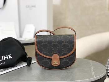 Uubags Celine mini Besace in Triomphe canvas and calfskin bag black 16x14x4cm
