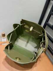 Uubags Loewe medium Madrid bag in olive supple calfskin 29x11x23cm - 4