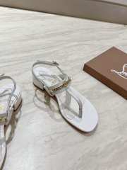 Uubags Christian Louboutin MJ Thong croc-effect leather sandals white - 6