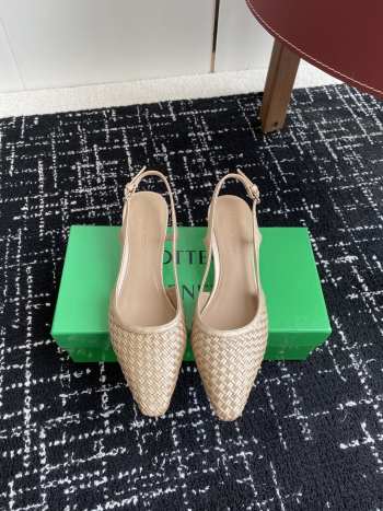 Uubags Bottega Veneta Intrecciato Kitten Heel Slingback Beige