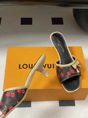Uubags Louis Vuitton Brown/Red Monogram Cerise Canvas Bow Slide Mules  - 4