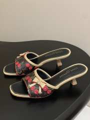 Uubags Louis Vuitton Brown/Red Monogram Cerise Canvas Bow Slide Mules  - 3