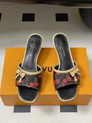 Uubags Louis Vuitton Brown/Red Monogram Cerise Canvas Bow Slide Mules  - 2