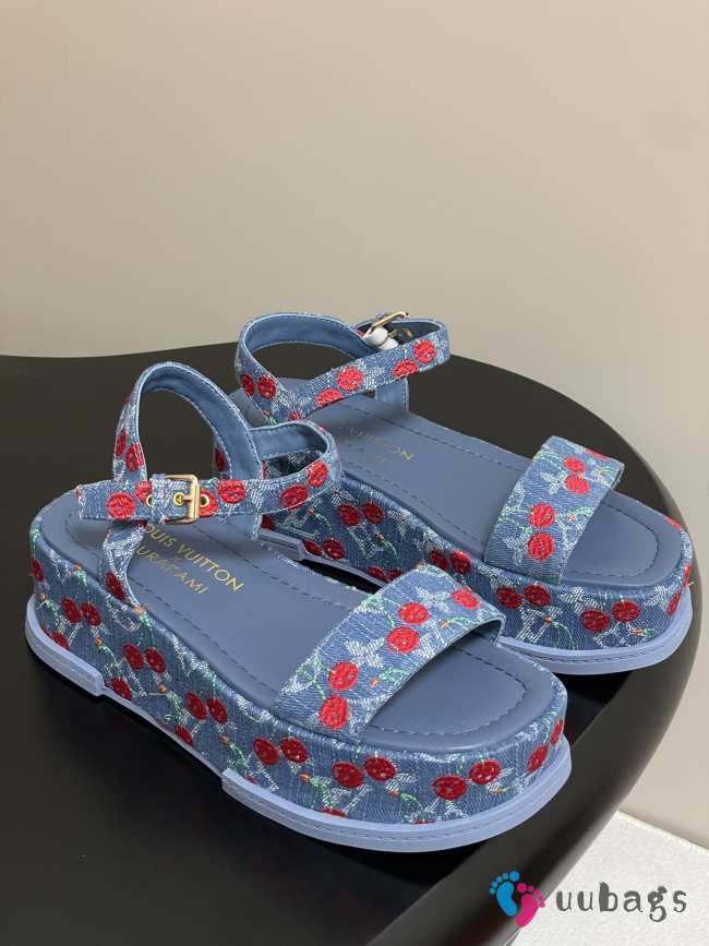 Uubags Louis Vuitton 1AHNYD LV x TM Maya Platform Sandal Monogram Cherry Denim - 1