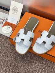 Uubags Hermes Oran Ostrich Leather Slippers 02 - 6